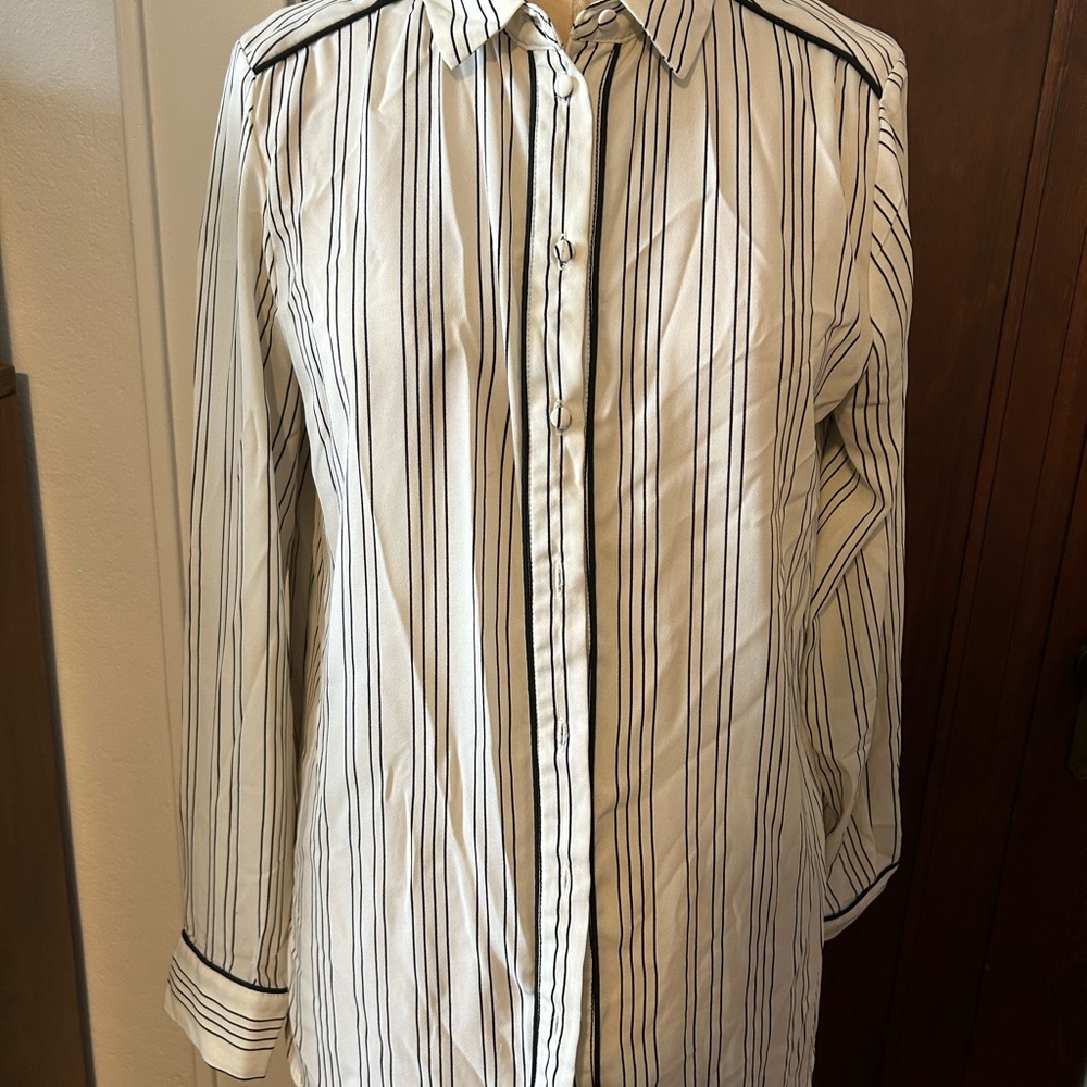 Who What Wear Black & White Long Sleep Striped Blouse